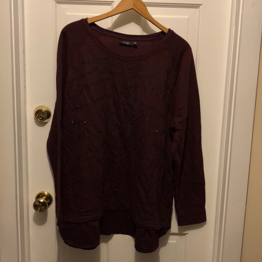 Maroon embellished top